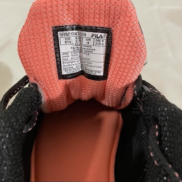 Fila CoolMax Memory Foam Sneakers - Picture 8 of 9